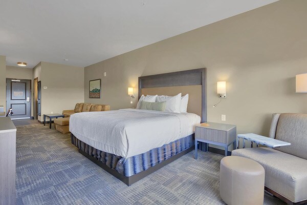 Colorado Springs, CO, Executive Residency