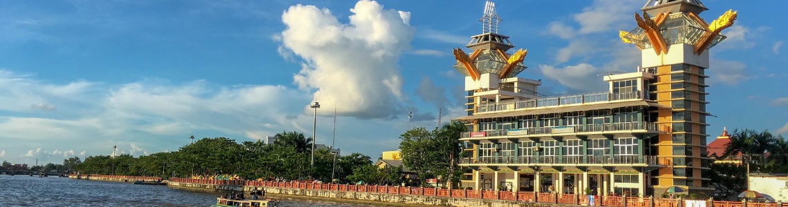 Taman Siring Menara Pandang (Park Siring View Tower) in Banjarmasin Indonesia